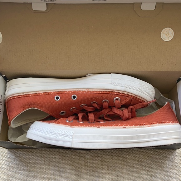 Converse ‘Trail to Cove’ in Venetian Rust (NIB) - Picture 9 of 12